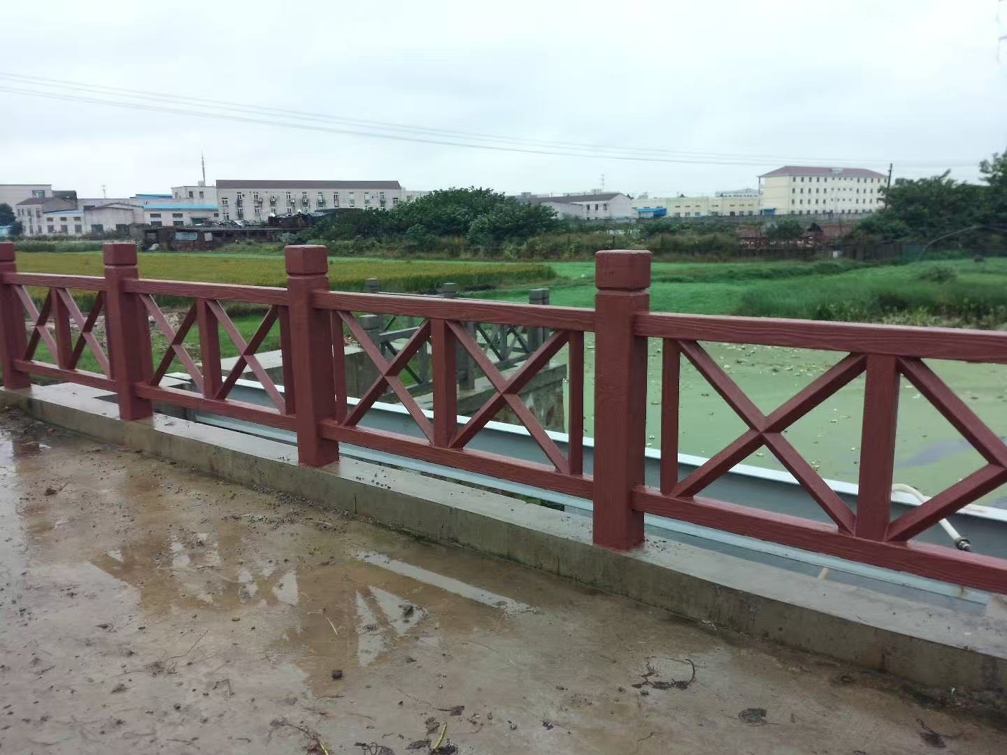 宜城仿木护栏安装公司推荐