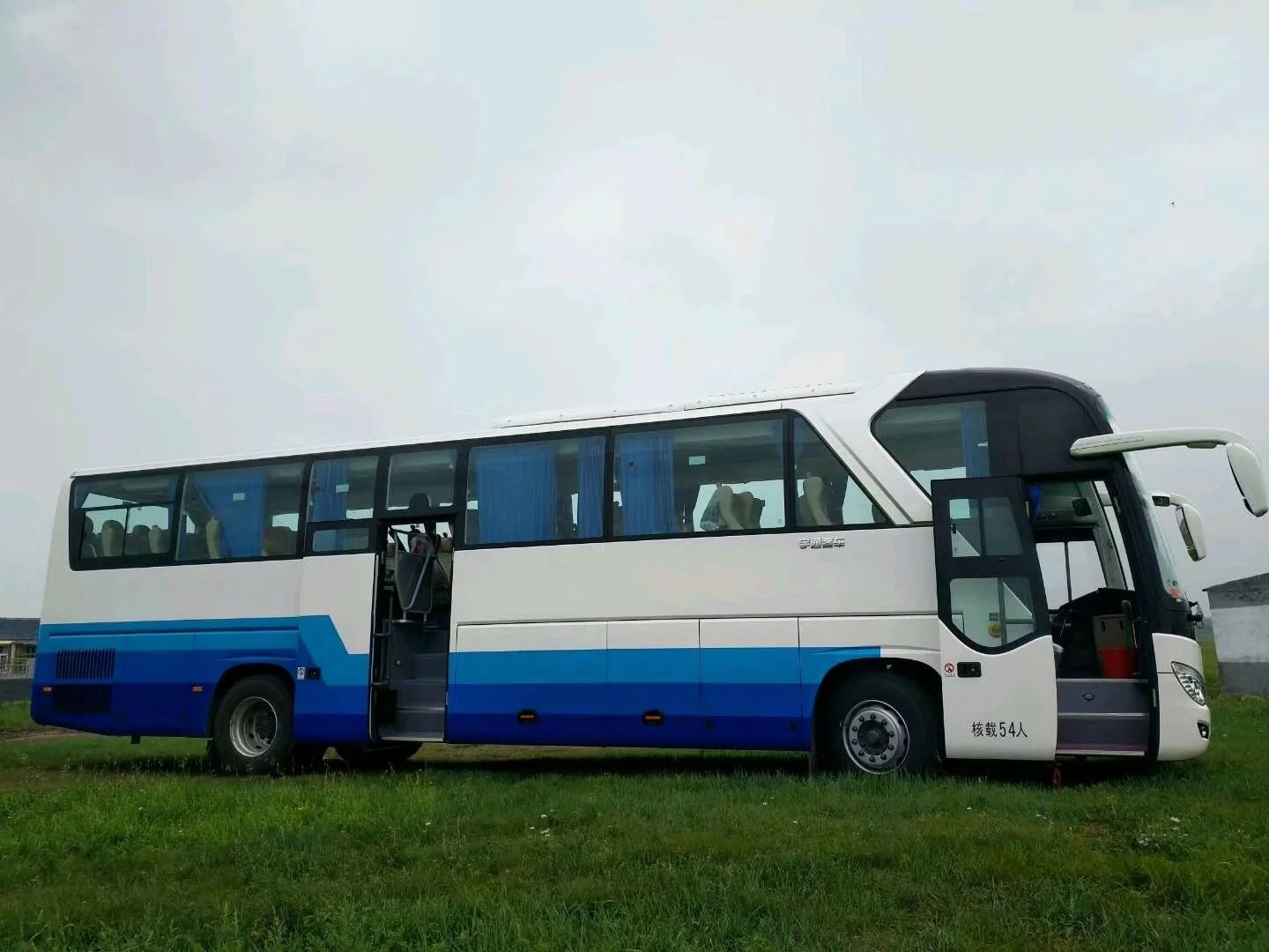 建德靠谱的中巴车租赁公司怎么联系